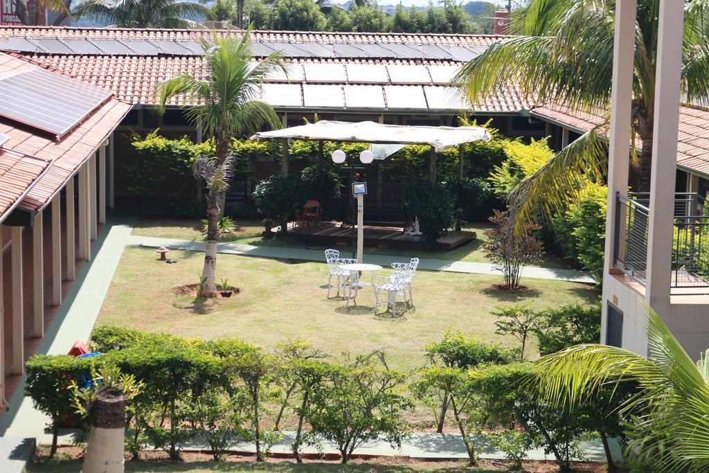 Hotel Pousada Vale Do Sol Em Pompéia Buitenkant foto